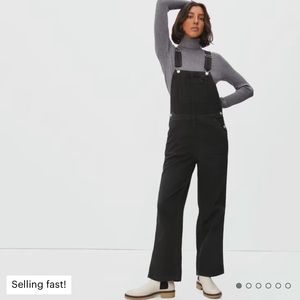 EVERLANE Black canvas overalls